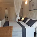 城堡之下住宿加早餐旅馆 住宿加早餐酒店 4*