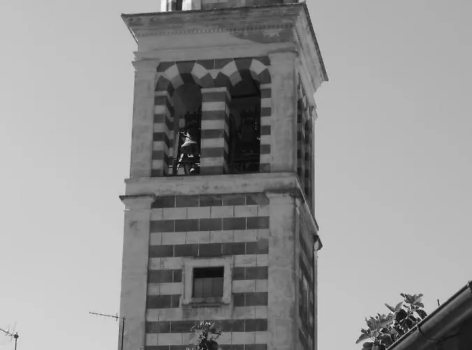 Pie Del Castello فندق مبيت وإفطار